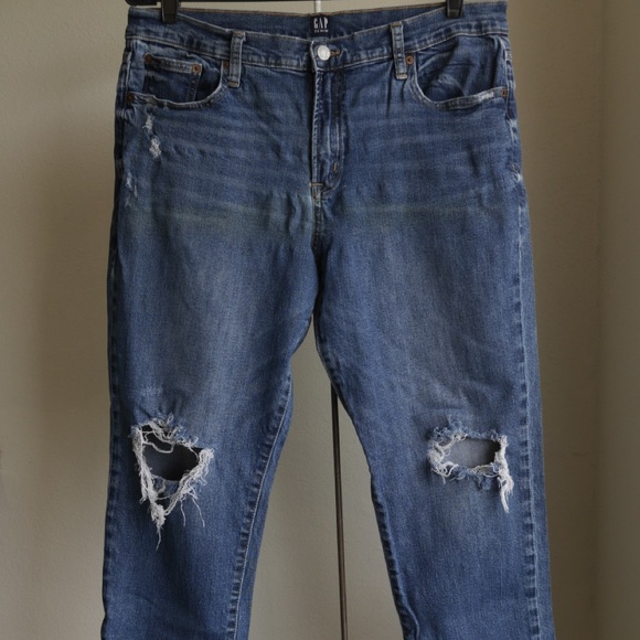 GAP denim girlfriend jeans, size 14/32 regular - Picture 2 of 4